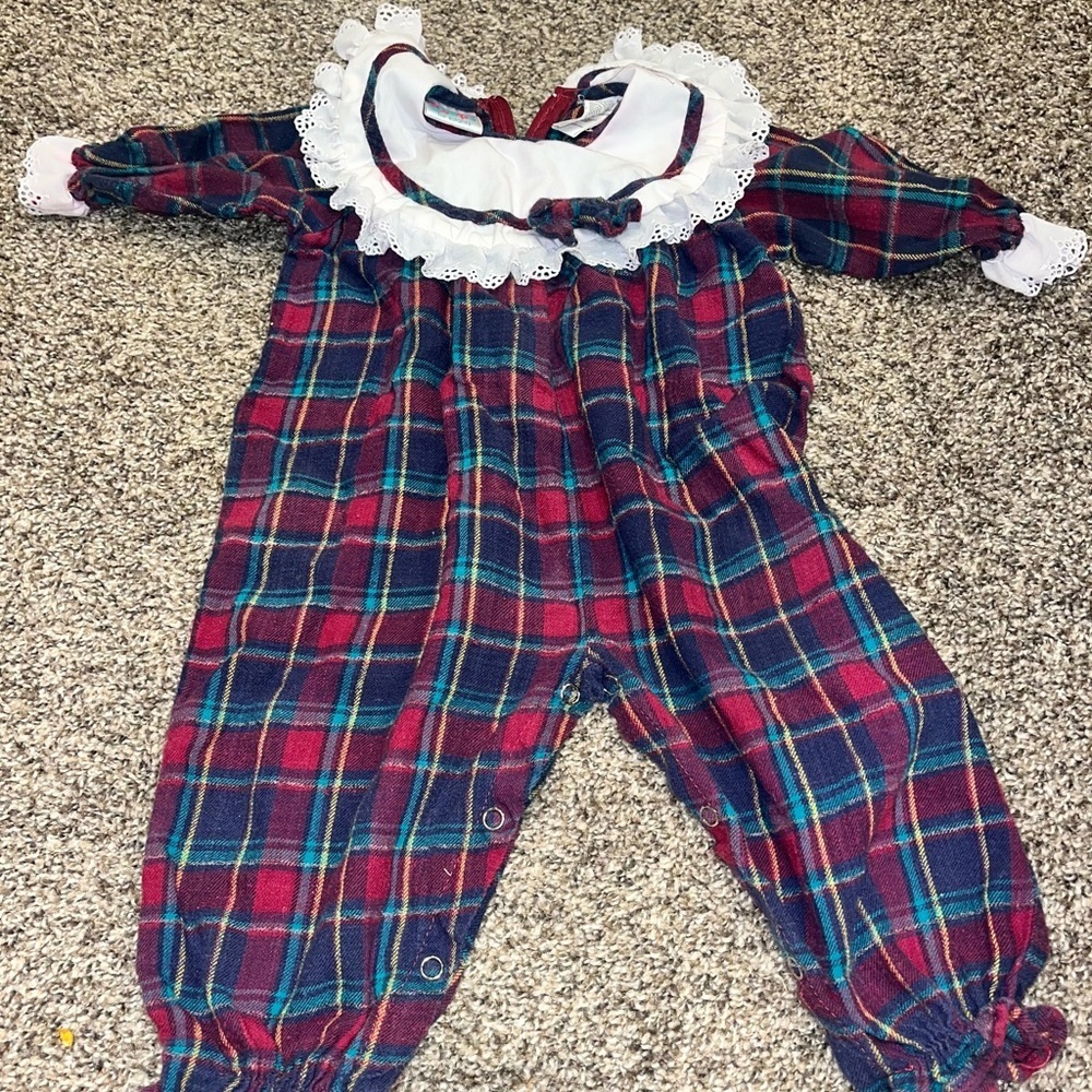 Small Steps for Infants Vintage Christmas romper plaid size 12 months